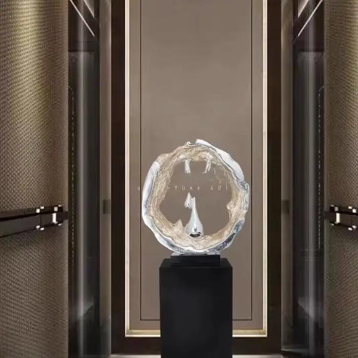 Sculpture de hall, ornement, décoration de maison moderne