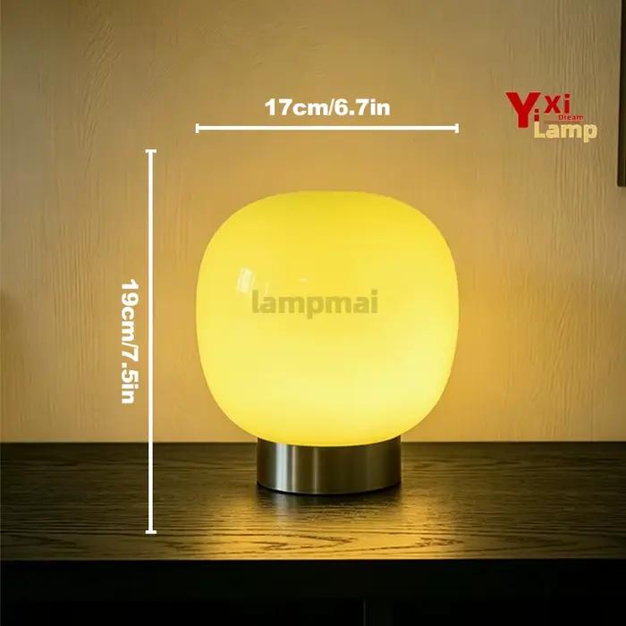 Lampe de table en verre de Murano en forme de champignon avec base noire, lampe de chevet minimaliste Bauhaus, lumière décorative pour chambre à coucher, dortoir et salon