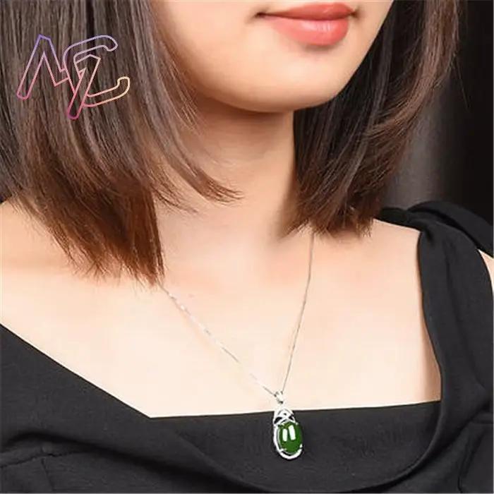 Collier pendentif en Jade naturel vert
