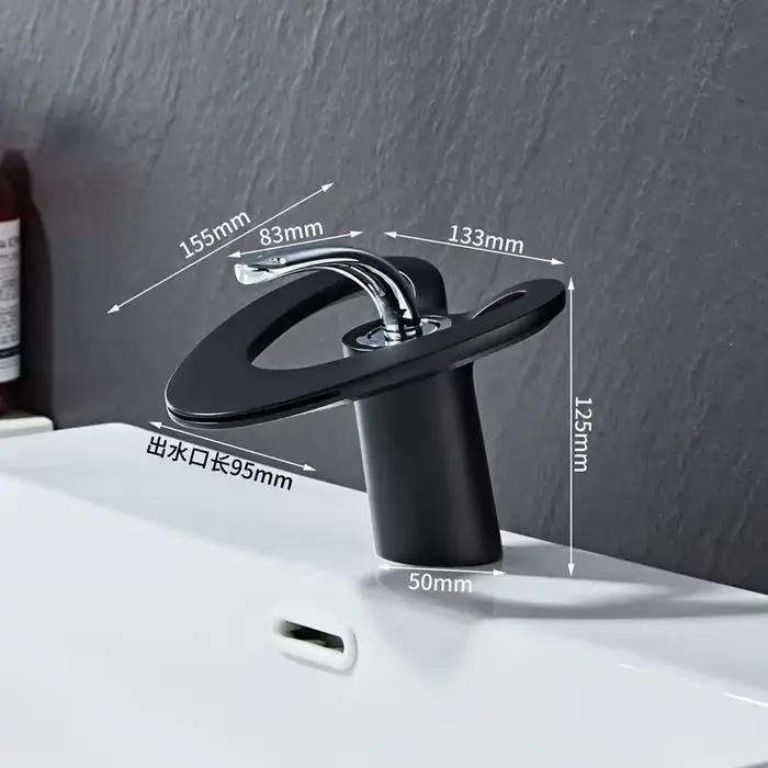 Robinet de Cascade Chaude et Froide en Laiton localité et Blanc, Accessoire de Centre Commercial Créatif