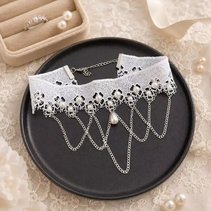 Nouveaux colliers ras-du-cou en dentelle blanche imitation perle pour femmes, collier ras-du-cou avec pendentif en dentelle à pampilles style tatouage, bijoux de mariée