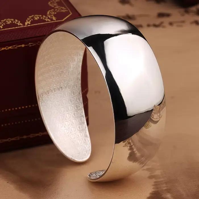 Bracelet Talisman Simple et brillant en argent 925