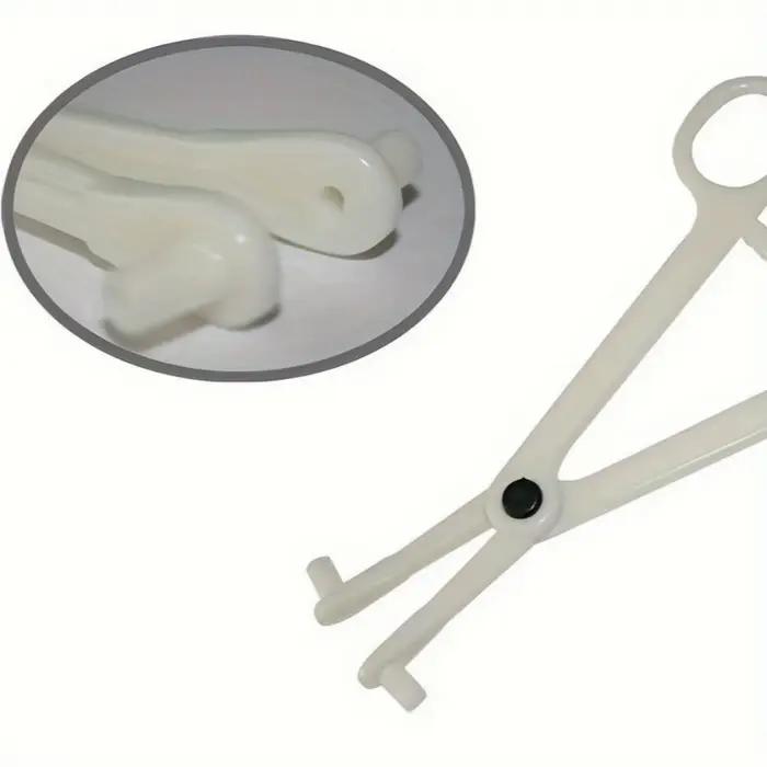 Équipement de tatouage comprend Pinces de tatouage Pinces de piercing jetables tous emballés individuellement pour le piercing du corps
