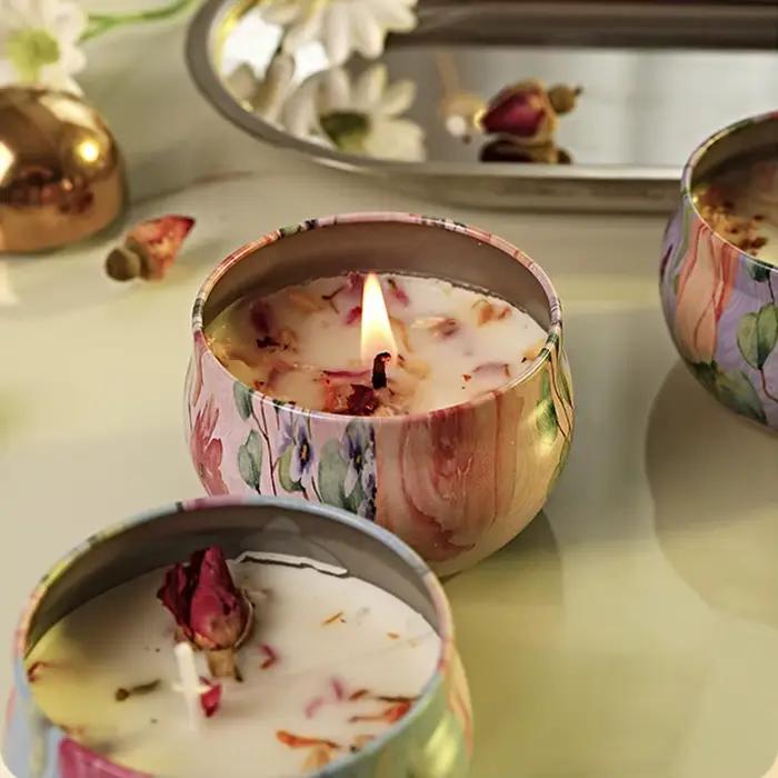 Bougie d'aromathérapie à fleurs séchées