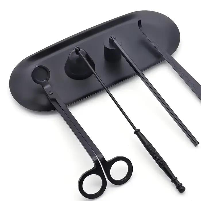 Outils d'extinction de bougies