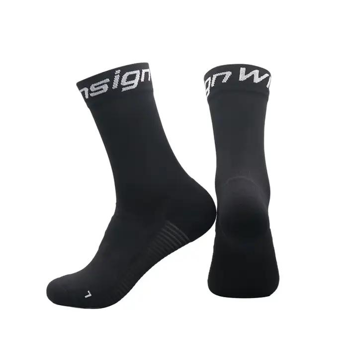 Chaussettes de sport professionnelles pour le cyclisme, le basketball et le badminton, chaussettes de compétition confortables
