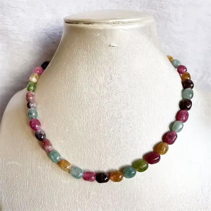 Collier en pierre naturelle de pépite de tourmaline