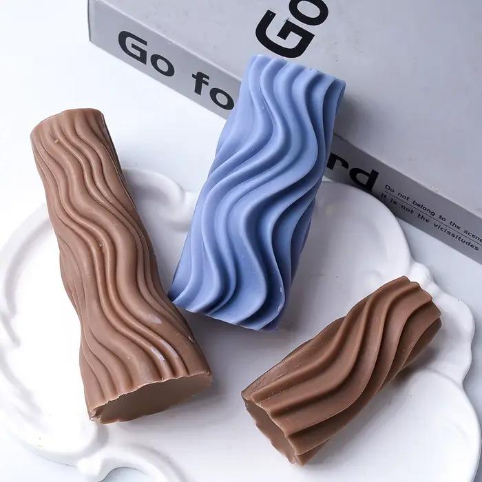 Moule à bougie cylindrique en Silicone à rayures ondulées