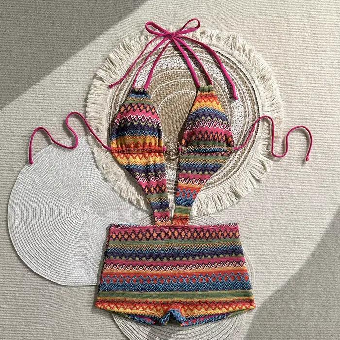 Maillot de bain une pièce tricoté multicolore orange pour femme avec découpe et détail anneau étoile de mer, bretelles halter pour fête de plage et vacances