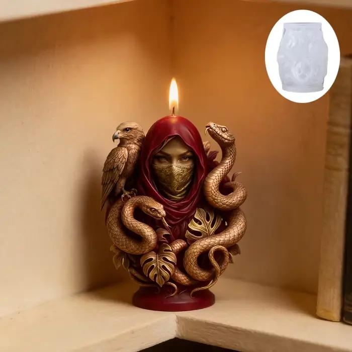 Le moule à bougie Serpent Aigle Sorcière est facile à démouler