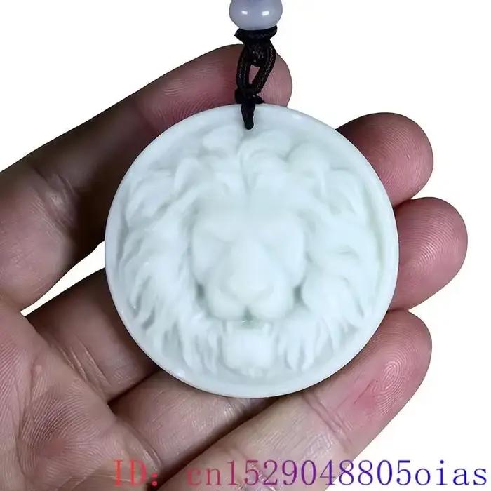 Collier pendentif Lion en Jade véritable naturel