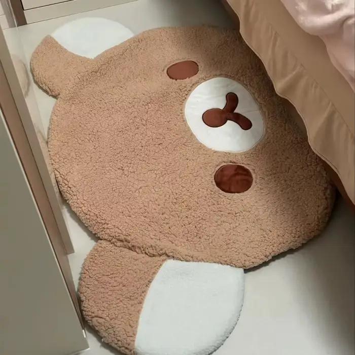 Dessin animé Rilakkumas tapis en peluche Kawaii Korilakkuma ours tapis de sol doux chambre chaise chevet salon tapis salle de bain paillasson décor à la maison