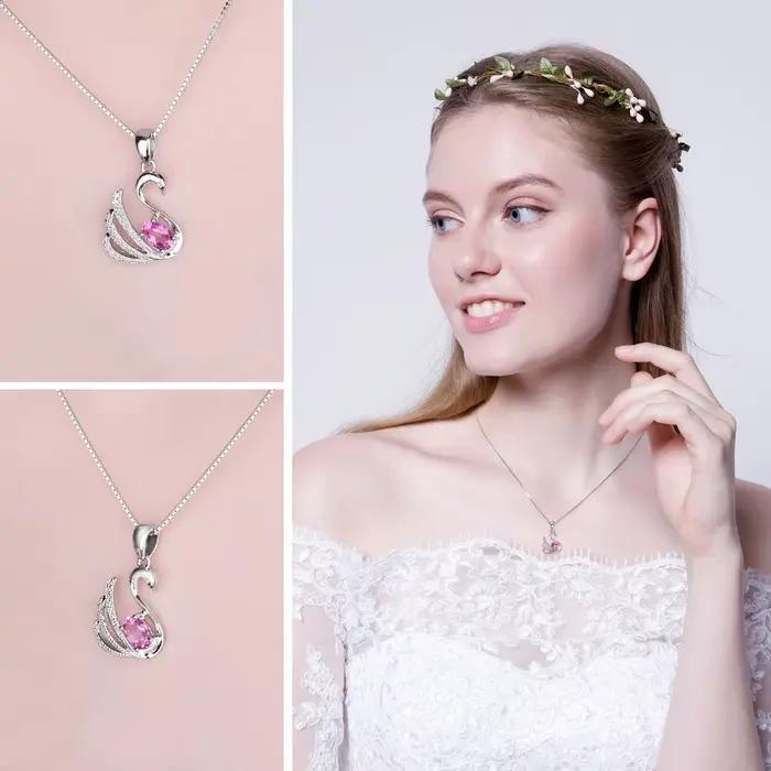 Collier ovale en forme de cygne pour femme