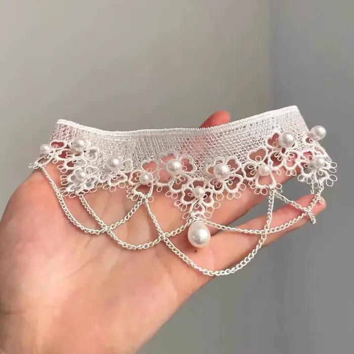 Nouveaux colliers ras-du-cou en dentelle blanche imitation perle pour femmes, collier ras-du-cou avec pendentif en dentelle à pampilles style tatouage, bijoux de mariée