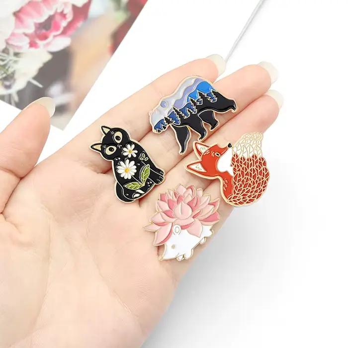 Paysage fleur tatouage animaux émail broche hérisson renard ours chat revers Badges dessin animé broches cadeaux pour amis bijoux en gros