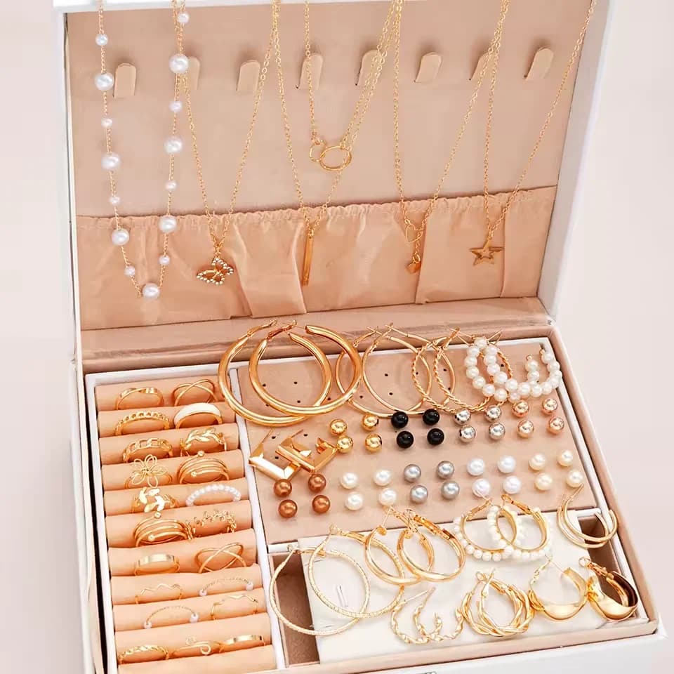 Ensemble de bijoux couleur or pour femmes, boucles d'oreilles en perles, colliers, bagues, bracelets