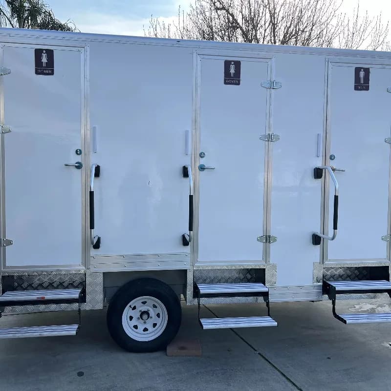 Remorque de toilettes de luxe portable avec salle de douche pour camping en plein air, toilettes pub