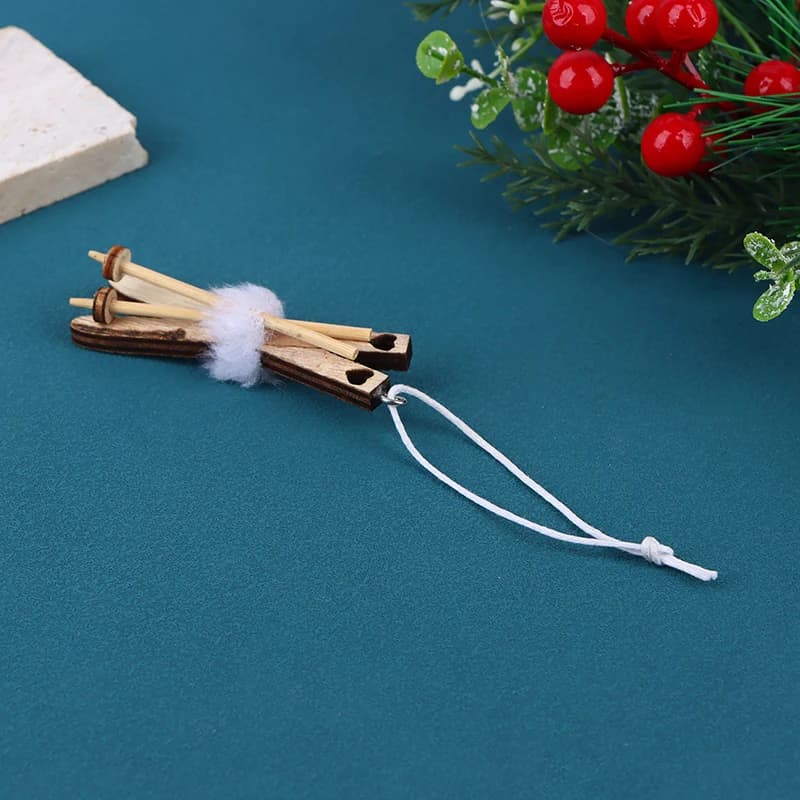 Traîneau l'inventaire pour décoration de scène de Noël, maison de courses, bâtons de ski, pendentif,