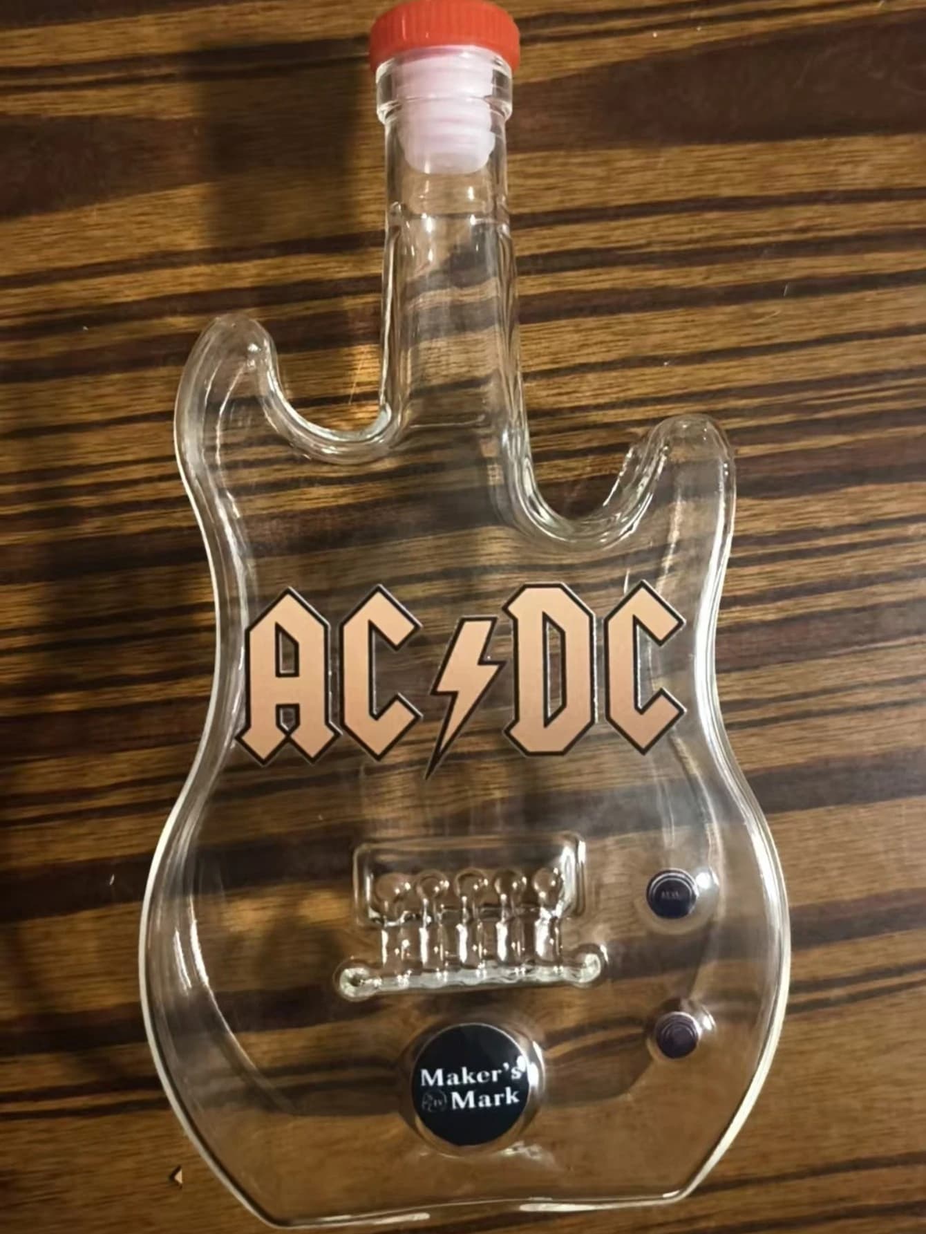 Nouvel ornement décoratif : bouteille de vin/whisky en forme de guitare AC/DC - 300 ml - cadeau idéa