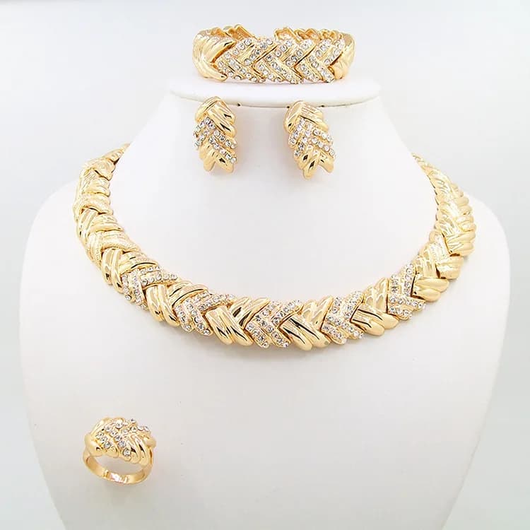 2025 Dubai ensemble de bijoux pour femme plaqué or 18 carats collier de luxe boucles d'oreilles Brac