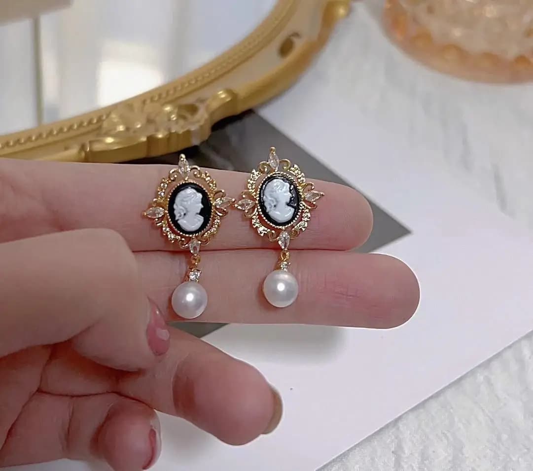 Boucles d'oreilles classiques Queen's, perles d'eau douce naturelles, plaqué or 14K, bijoux pour fem