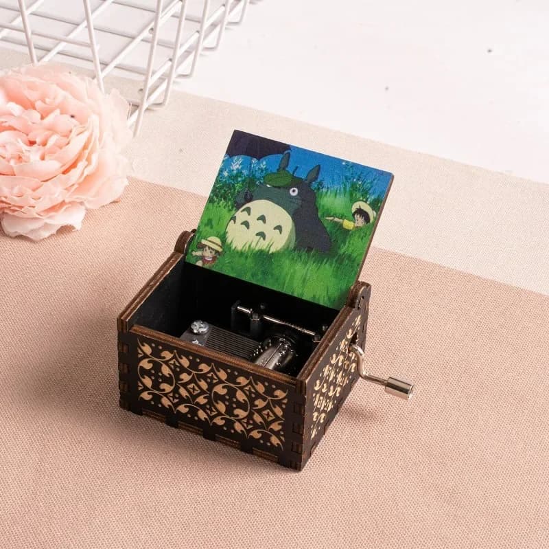 Boîte à musique peinte en bois, bon jouet, cadeau de musique Totoro, ornement, boîte à musique légèr