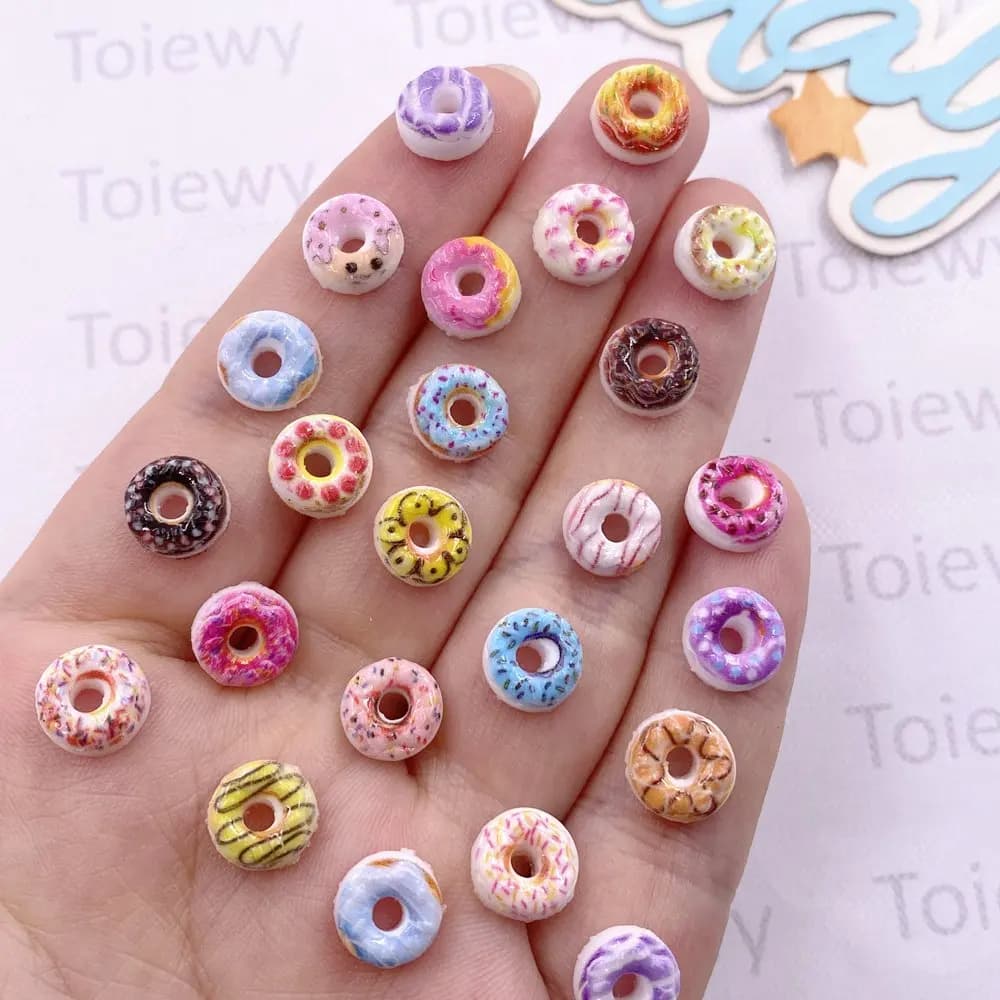 60 pièces mélange de résine colorée Mini peint fromage beignet Nail Art Flatback pierre Figurines Sc