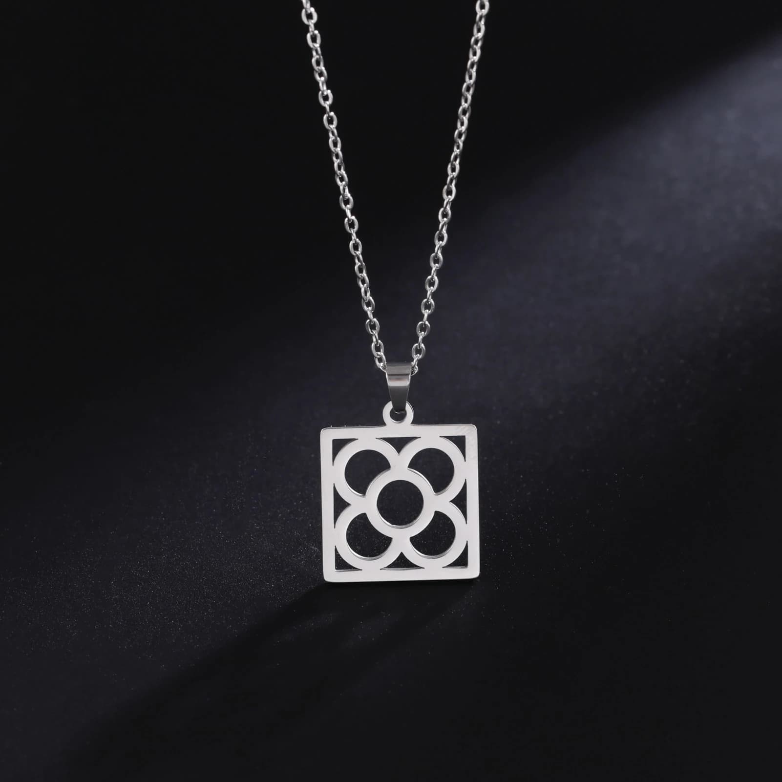 Collier pendentif fleur de Barcelone pour femme, acier inoxydable, or, argent, document, bijoux, cad