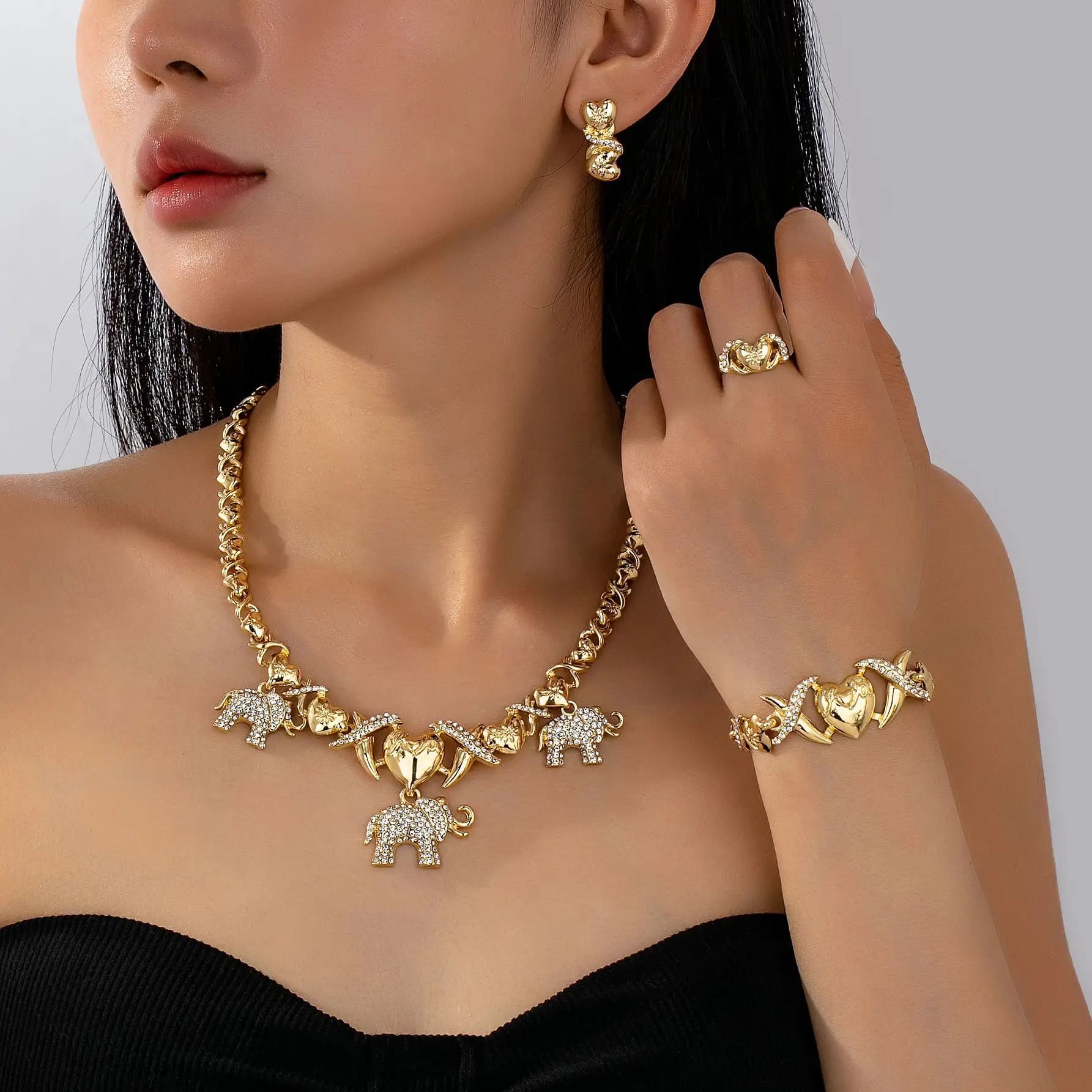 Ensemble de bijoux pour femmes, collier, bracelet et boucles d'oreilles en forme de cœur d'éléphant,