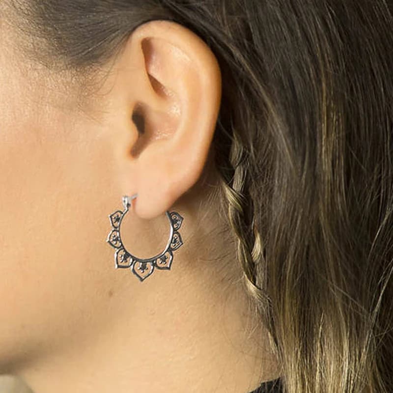 Huitan – boucles d'oreilles créoles Style bohémien pour femmes, en métal, couleur argent, en forme d