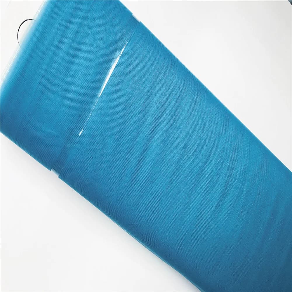 Tissu en tulle disponible en plusieurs couleurs pour robes de table, décorations de mariage et diver