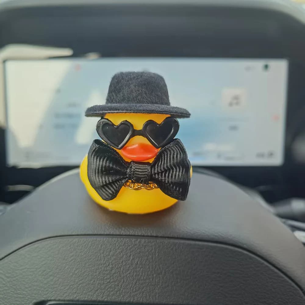 Mariage petit canard jaune mariée et marié tableau de bord de voiture décoration saint valentin Coup