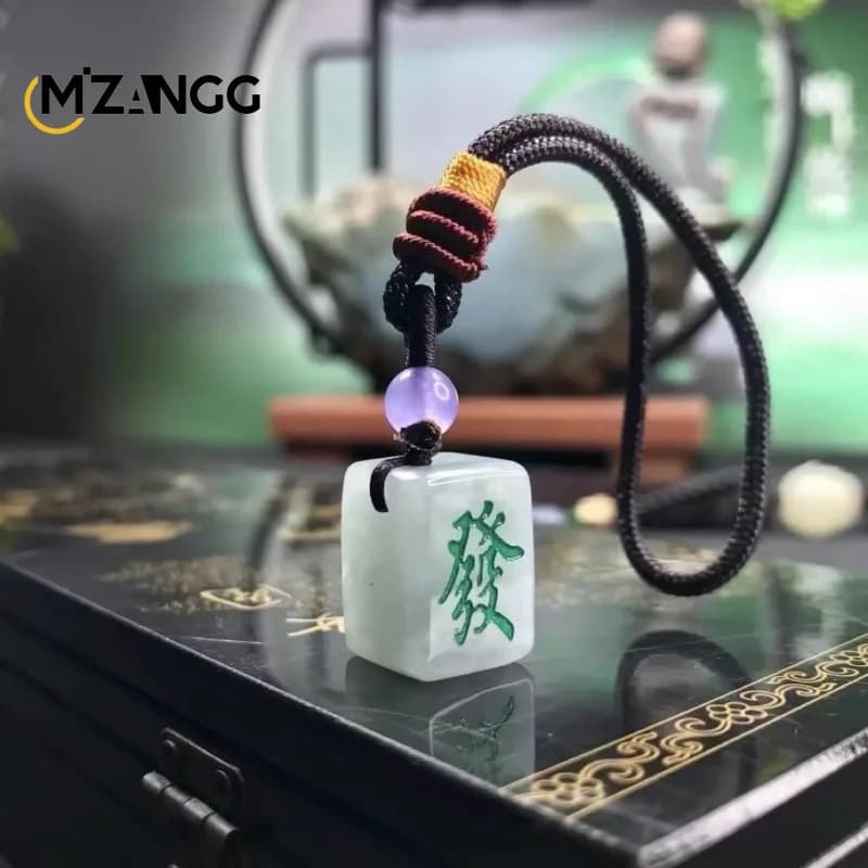 Pendentif de prospérité en jadéite naturelle, magnifiquement sculpté à la main, pendentif en jade ch