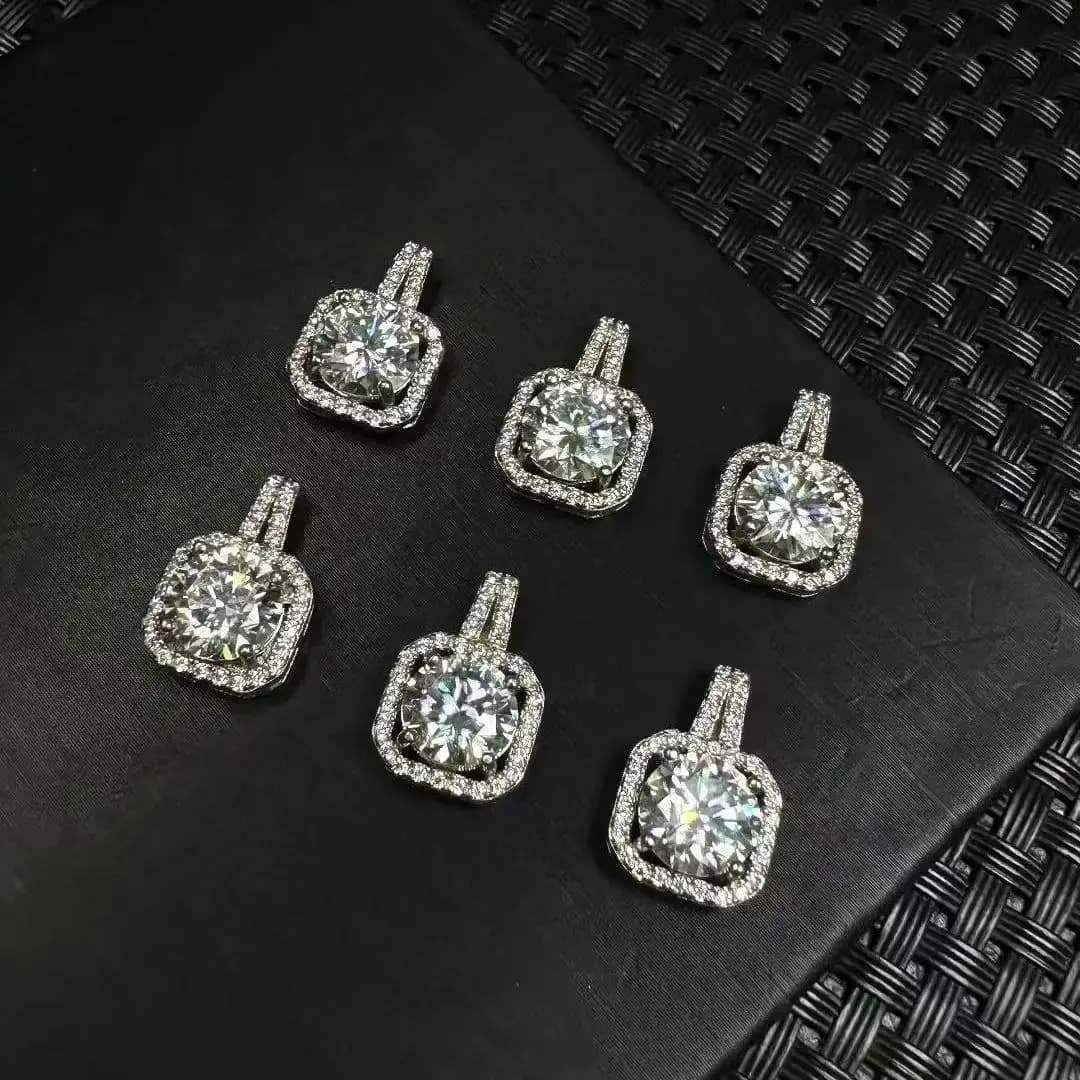Unité une pièce en argent 925 avec pendentif de collier de bijoux en pierres précieuses de guérison en cristal Moissanite naturel à facettes