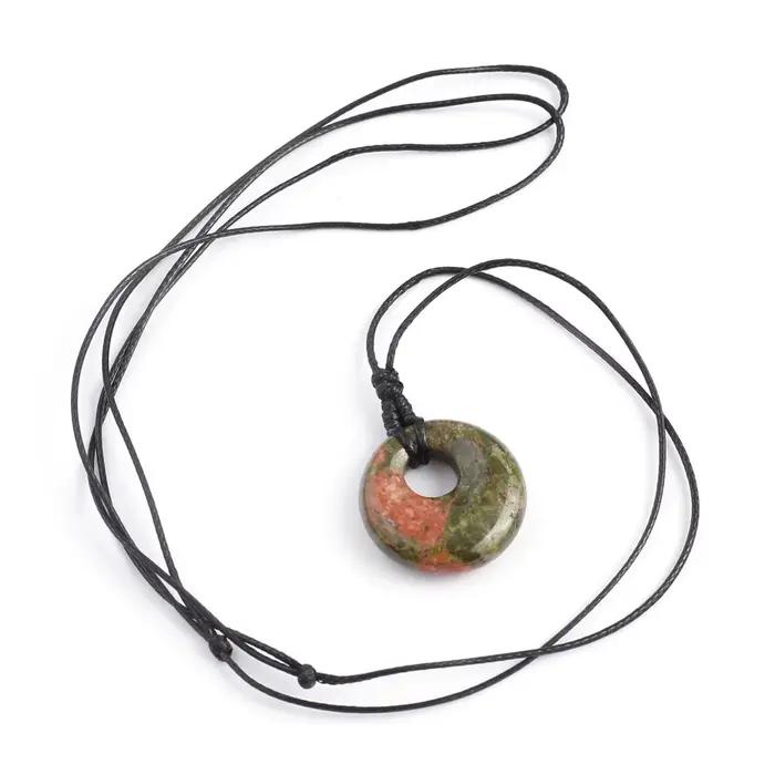 Collier pendentif en pierre naturelle