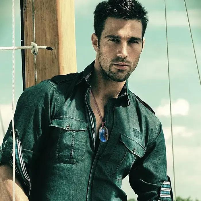 Collier en cristal de labradorite