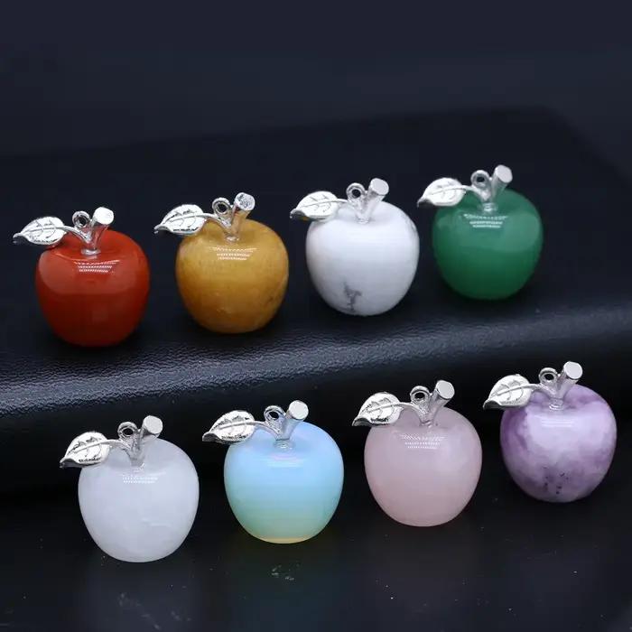 Pendentif en pierre naturelle en forme de pomme