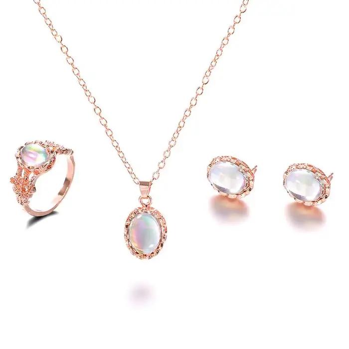 Ensemble de bijoux en opale naturelle