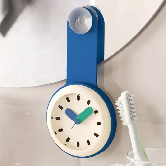 Horloge murale étanche pour salle de bain, lumineuse, résistante à l'humidité et à l'huile, silencieuse, petite, pour la cuisine, décoration de la maison
