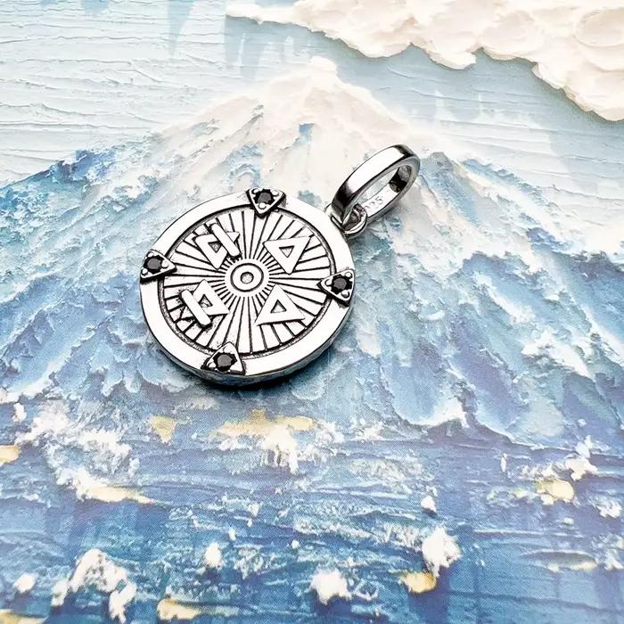 Pendentif talisman éléments de la nature noir