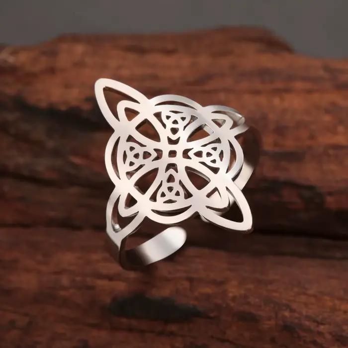 Bague à nœud celtique en acier inoxydable