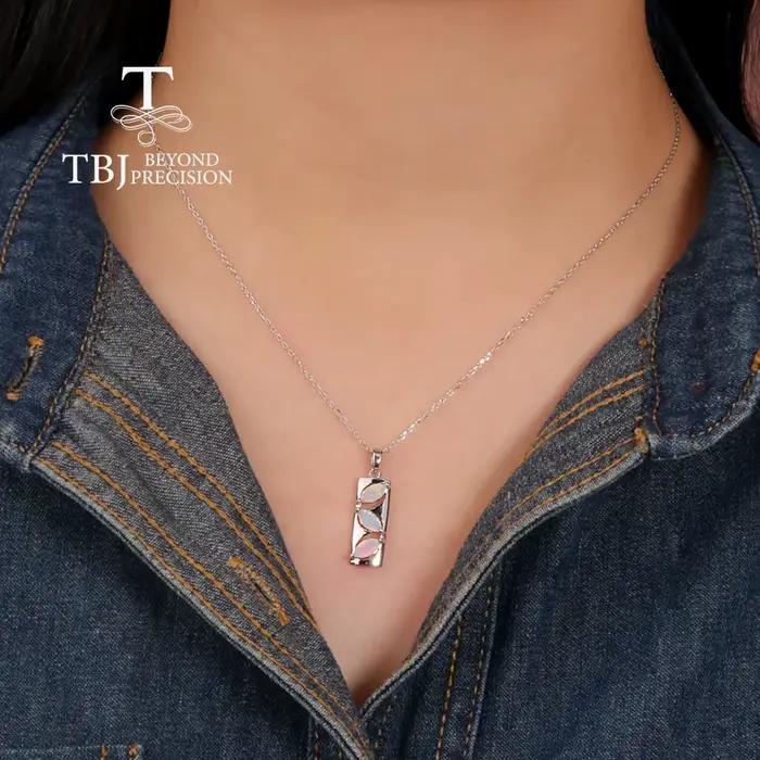 Collier avec pendentif en argent sterling