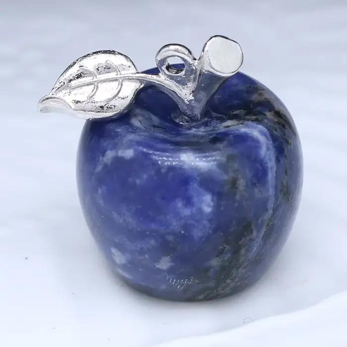 Pendentif en pierre naturelle en forme de pomme